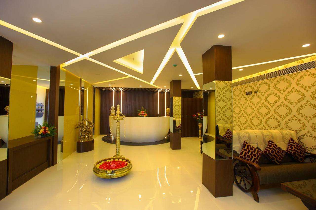 Hotel Rohini International Kallār Exterior photo