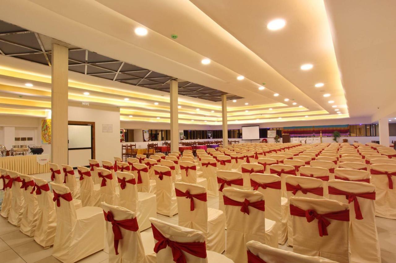 Hotel Rohini International Kallār Exterior photo