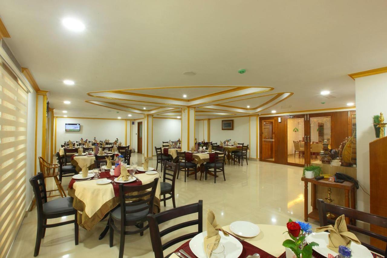 Hotel Rohini International Kallār Exterior photo