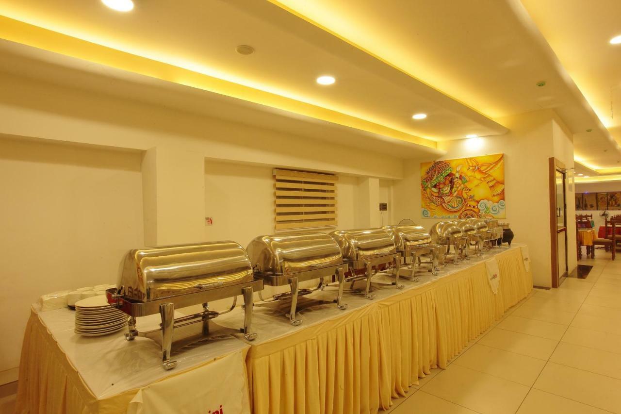 Hotel Rohini International Kallār Exterior photo