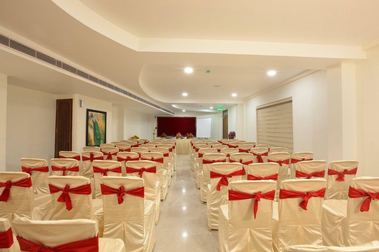 Hotel Rohini International Kallār Exterior photo