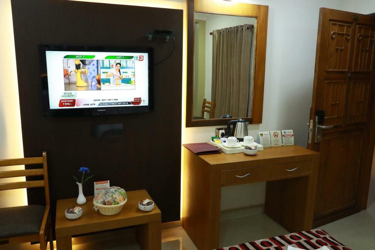 Hotel Rohini International Kallār Exterior photo