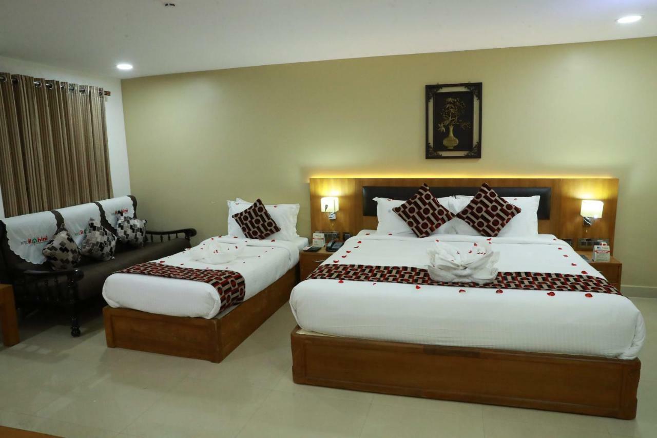 Hotel Rohini International Kallār Exterior photo