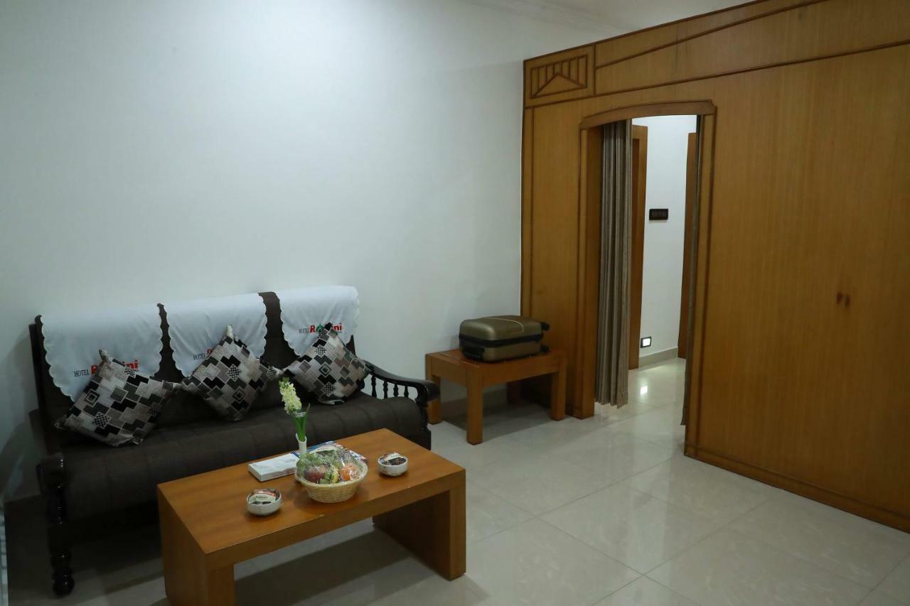 Hotel Rohini International Kallār Exterior photo